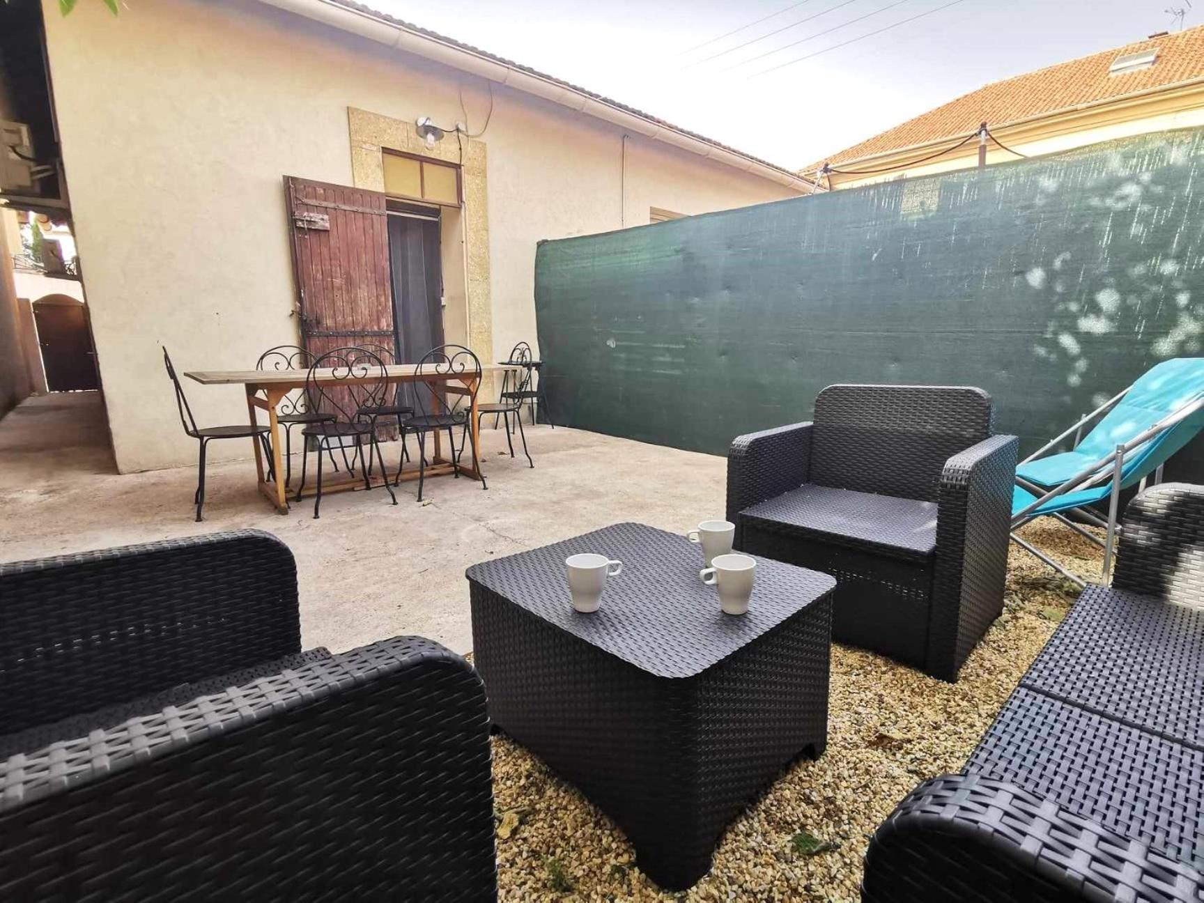Apartmán L'Hypercentre - Clim - Terrasse - Wifi Miramas Exteriér fotografie
